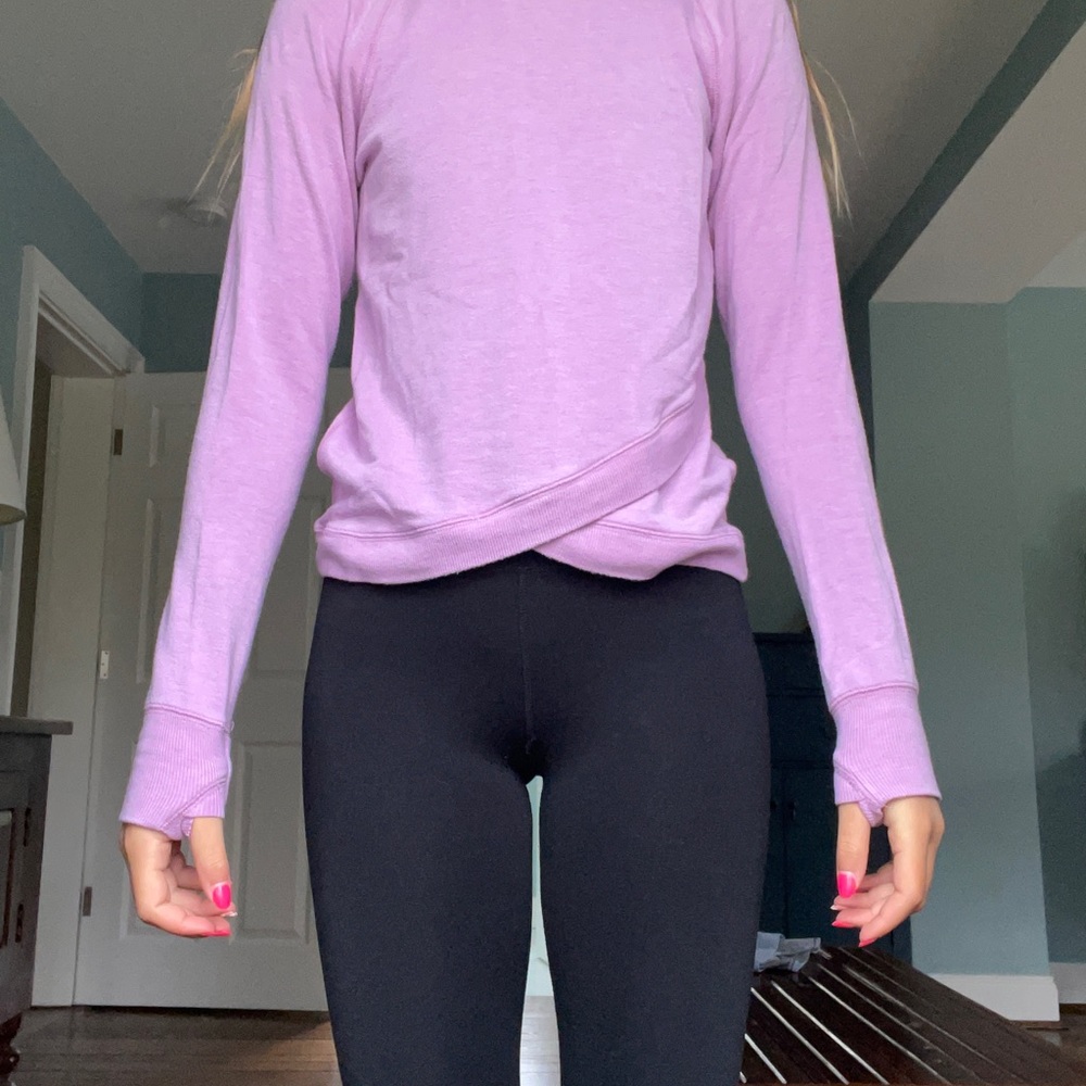 Purple Athleta sweater long sleeve with finger holes. Size Large/12